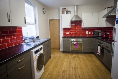32 Bryn Road photo