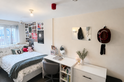 14 Treherbert St photo